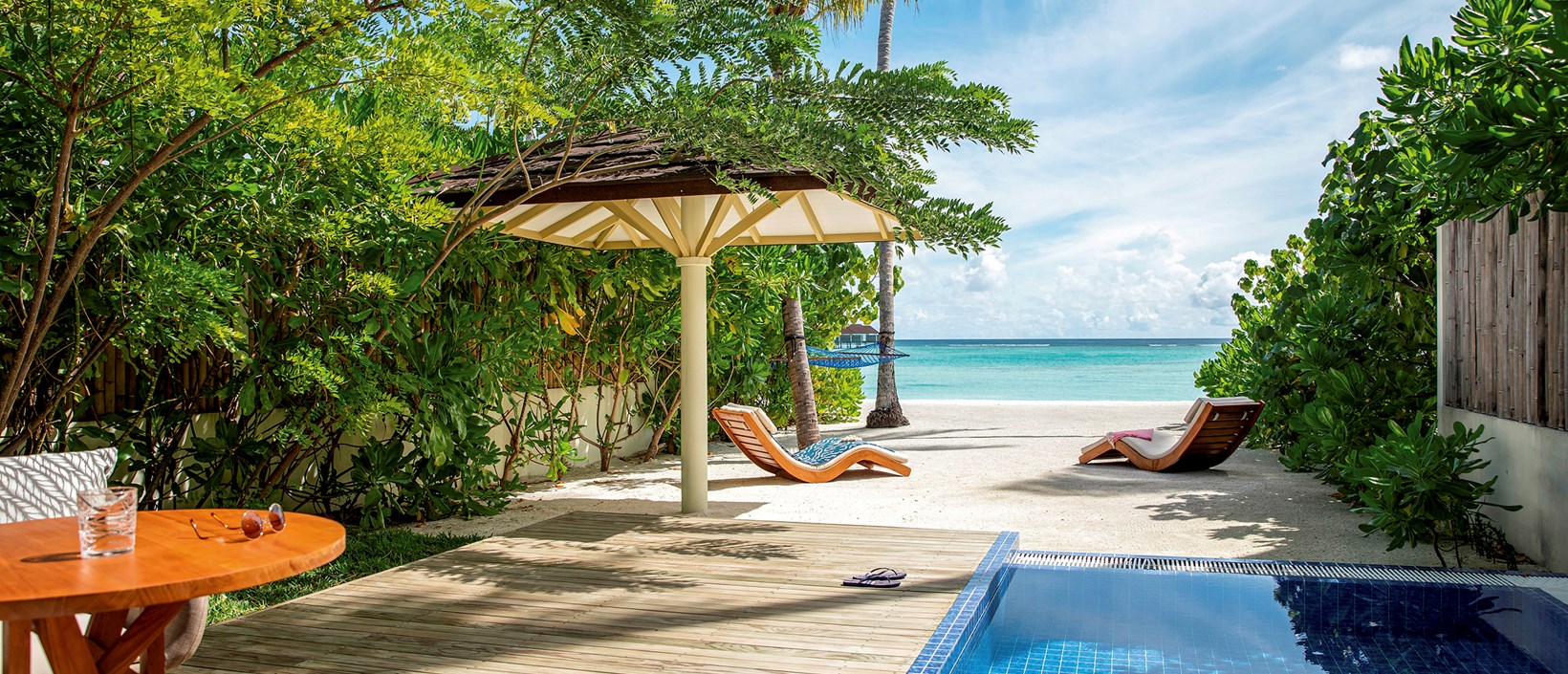 Romantic Beach Villa with Pool at Sun Siyam Olhuveli
