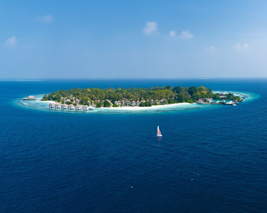 Bandos Maldives resort