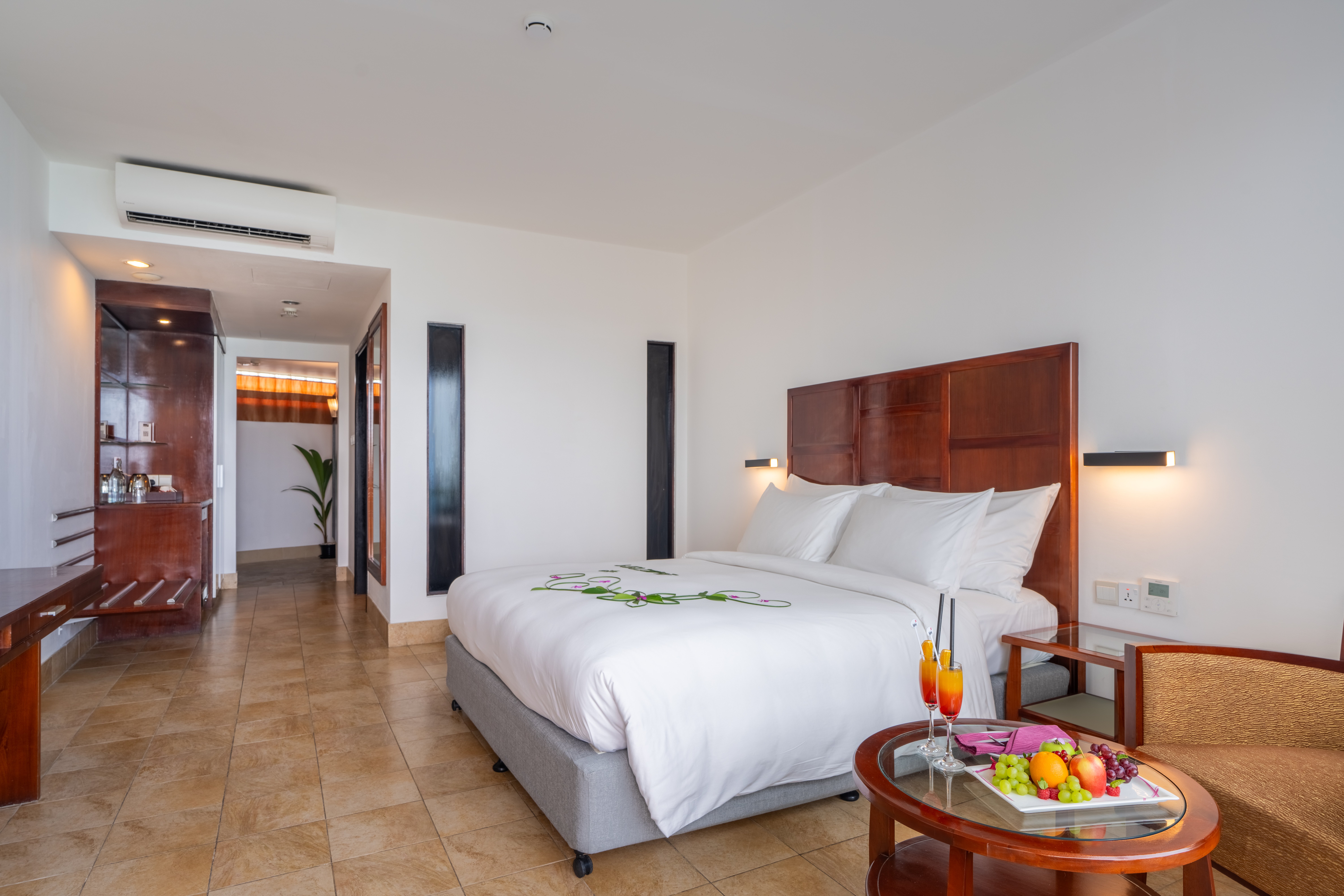 Hulhule Island Hotel resort