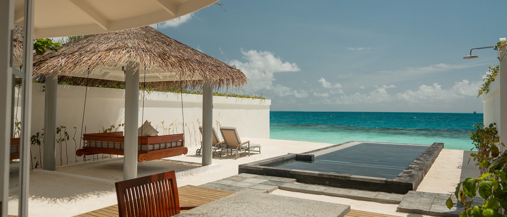 Pool Beach Villa at Sun Siyam Vilu Reef