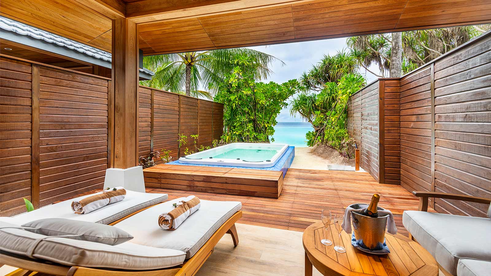 Beach Suite with Jacuzzi at Lily Beach Resort & Spa